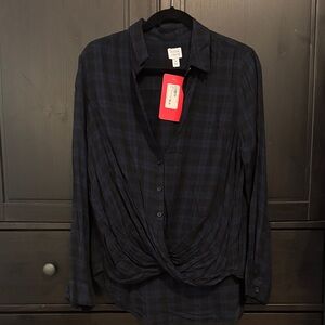 Peyton Jensen Navy and Black Plaid Twist-Front Button Down Shirt
